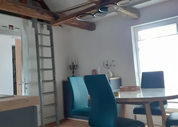 Meta's Hof Apartament